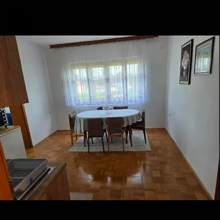Apartamento Kuca Odmora Prenociste Gnionica